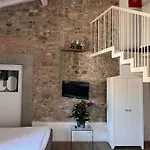 Aruch Apartahotel