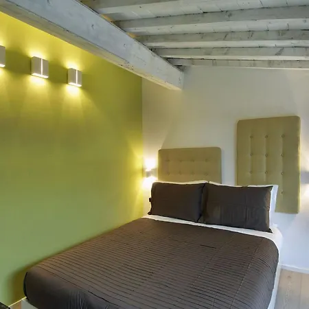 Hotel apartamentowy Aruch 4*