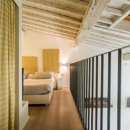 Aruch Florence