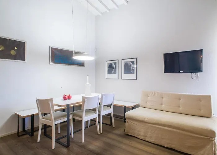 Apart-hotel Aruch Florença