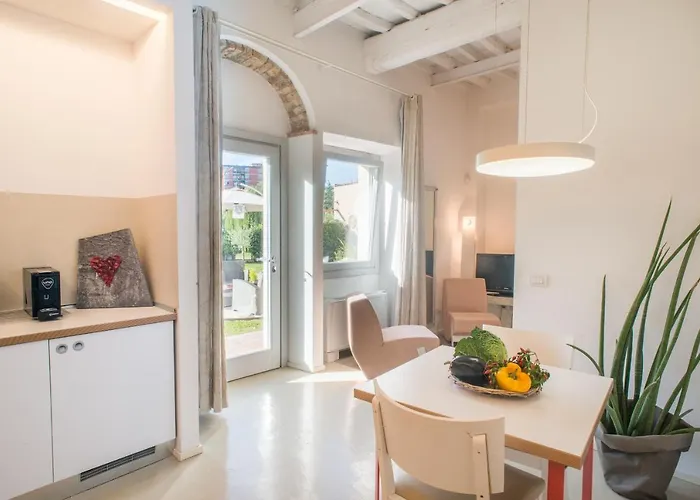 Apart-hotel Aruch 4*